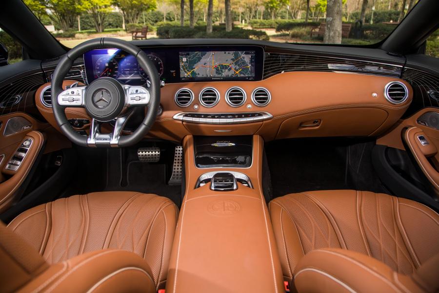 Торпедо Mercedes-AMG S65 Cabriolet (A217) 2018 года  (NA) (фото 12 из 42)